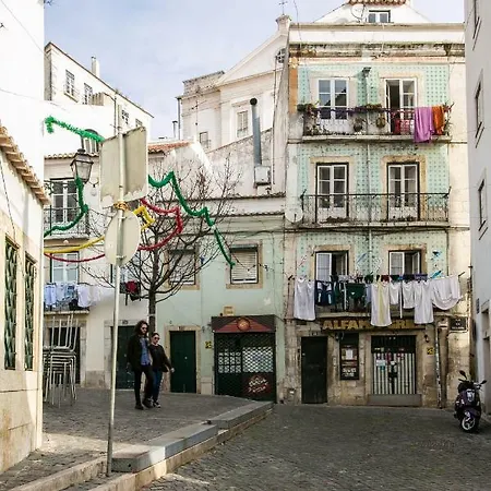 Alfama Chic Penabuquel3 公寓 *
