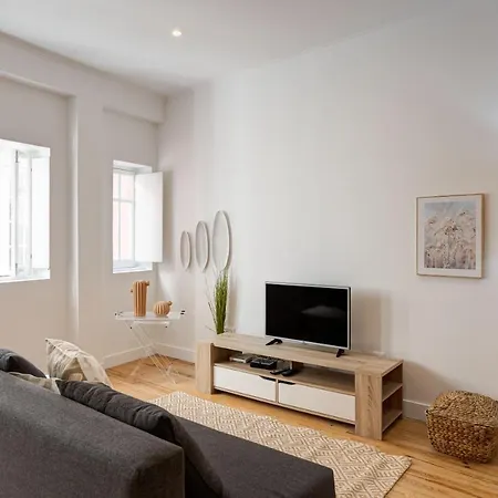 Alfama Chic Penabuquel3 Apartamento *