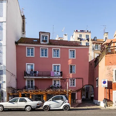 Apartamento Alfama Chic Penabuquel3 *